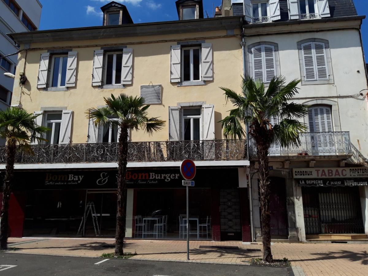 Appartement Hypercentre Tarbes - 2 Grandes Chambres Bagian luar foto